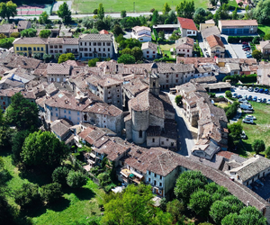Courtier Compiègne